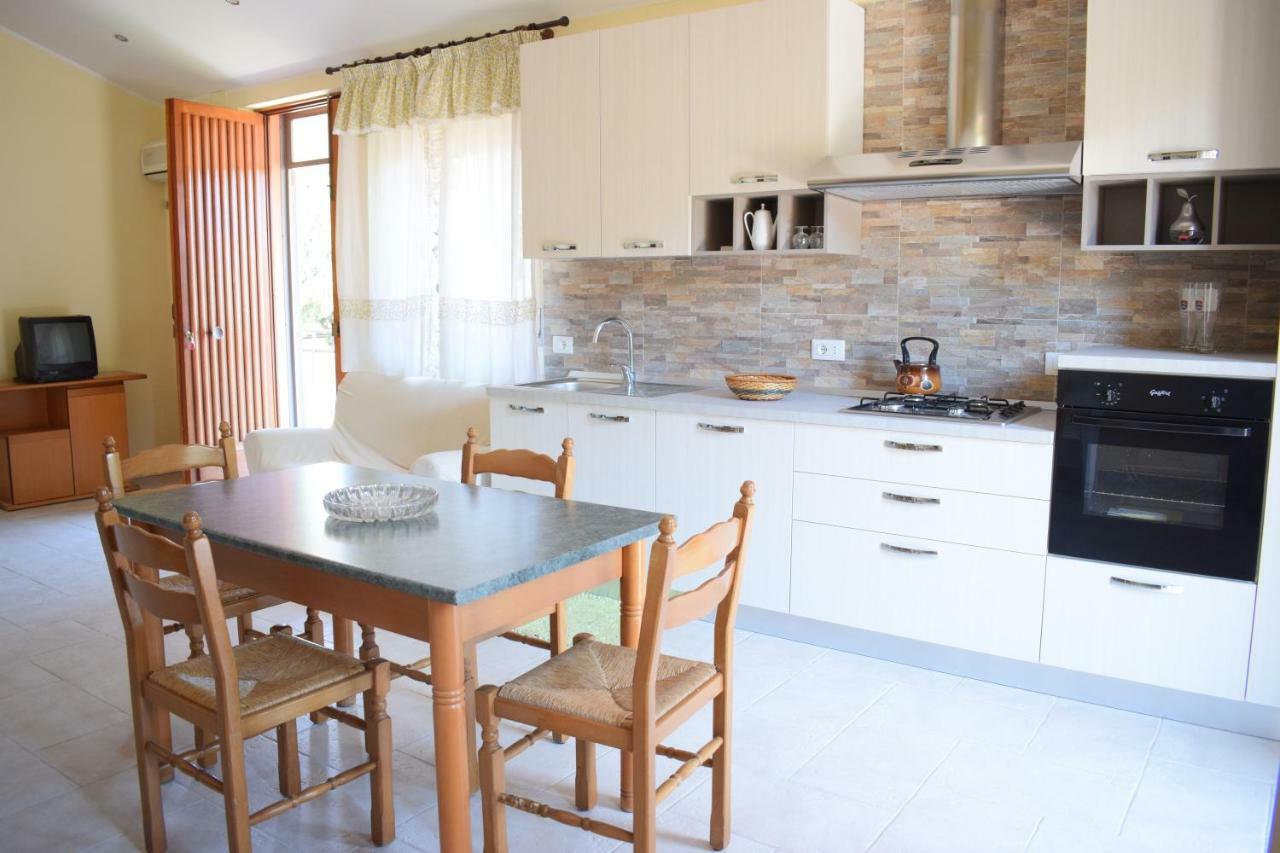 Beach House Vaccarizzo คาตาเนีย ภายนอก รูปภาพ